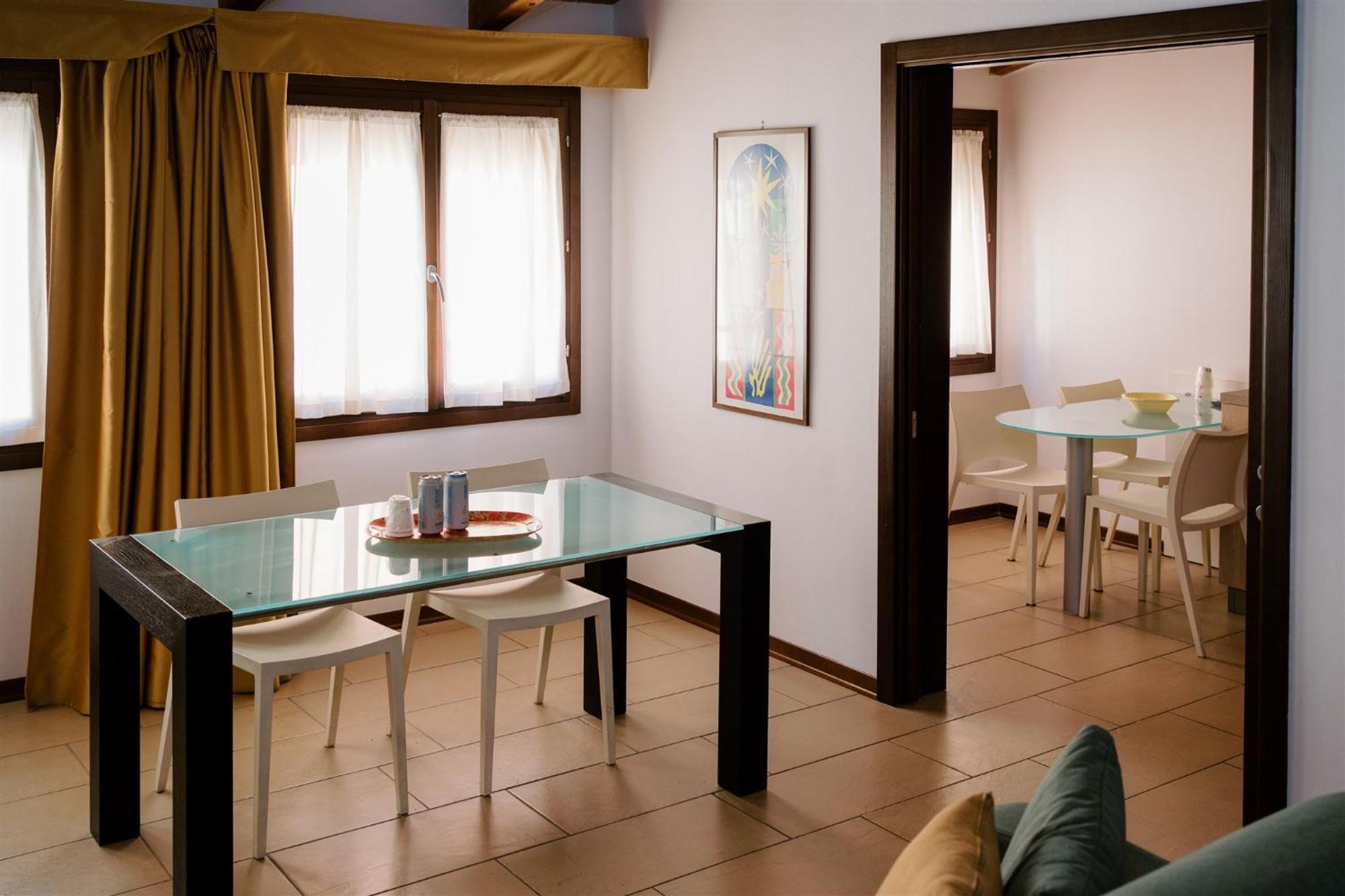 Residence Carlton Феррара Экстерьер фото