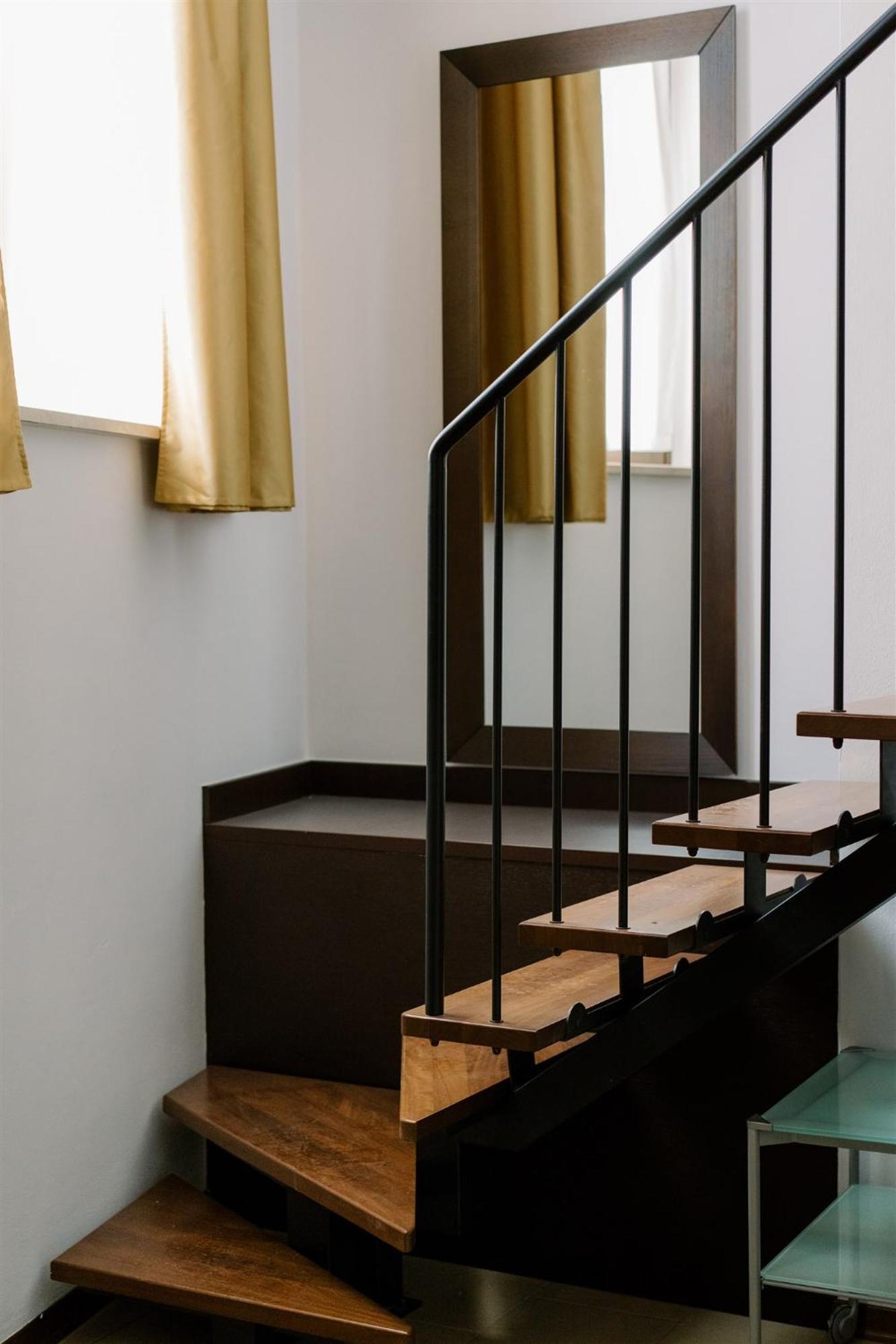 Residence Carlton Феррара Экстерьер фото